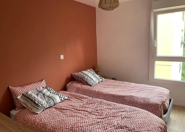 Serenity アパート カンヌ